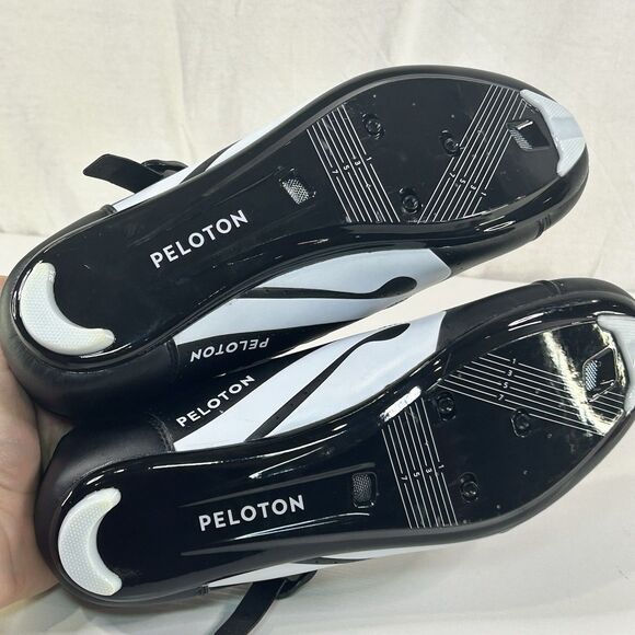 Peloton Cycling Shoes Women's Size US 10.5 / EU 41 Black Red - Picture 5 of 8